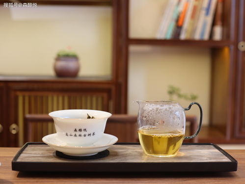 有诗意的茶名,古代都有哪些茶名?比如说雪顶含翠什么的?