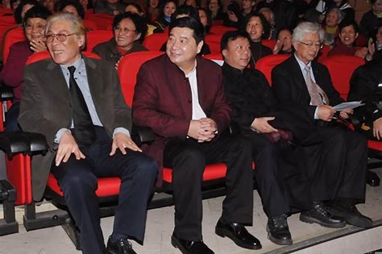 梦见熟人什么意思？？梦见男性熟人是什么意思周公解梦