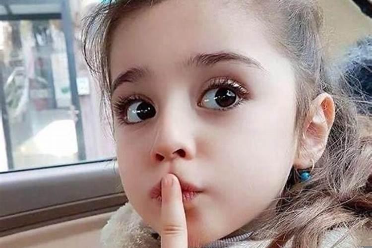 梦见自己有个混血孩子