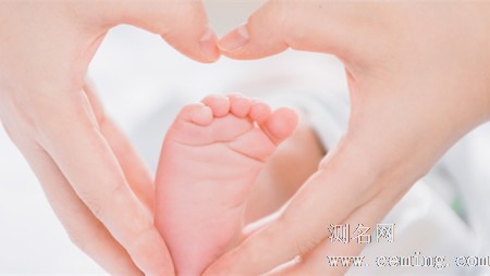 楚辞有典故的男孩乳名